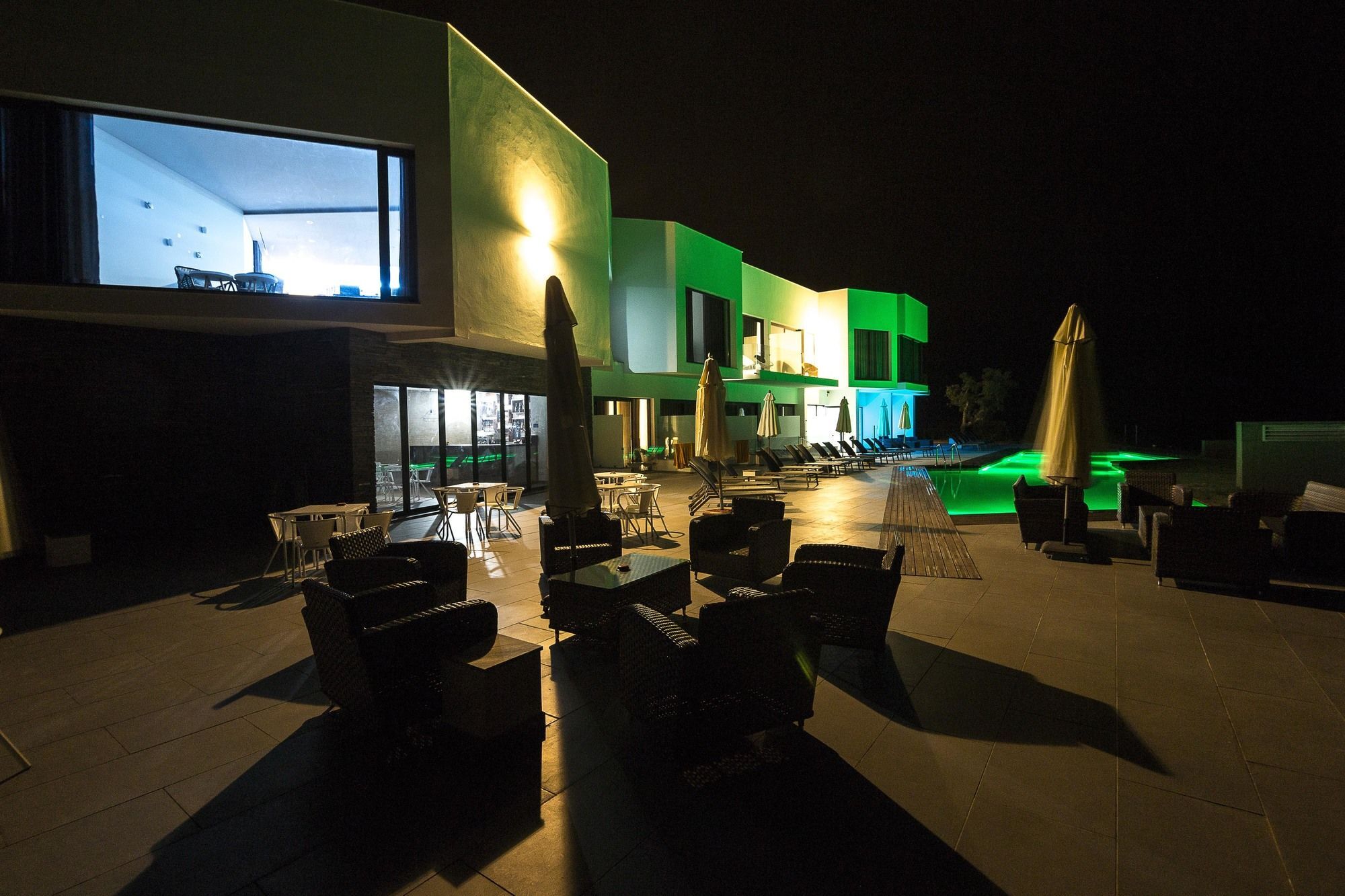Enigma - Nature & Water Hotel São Teotónio Extérieur photo